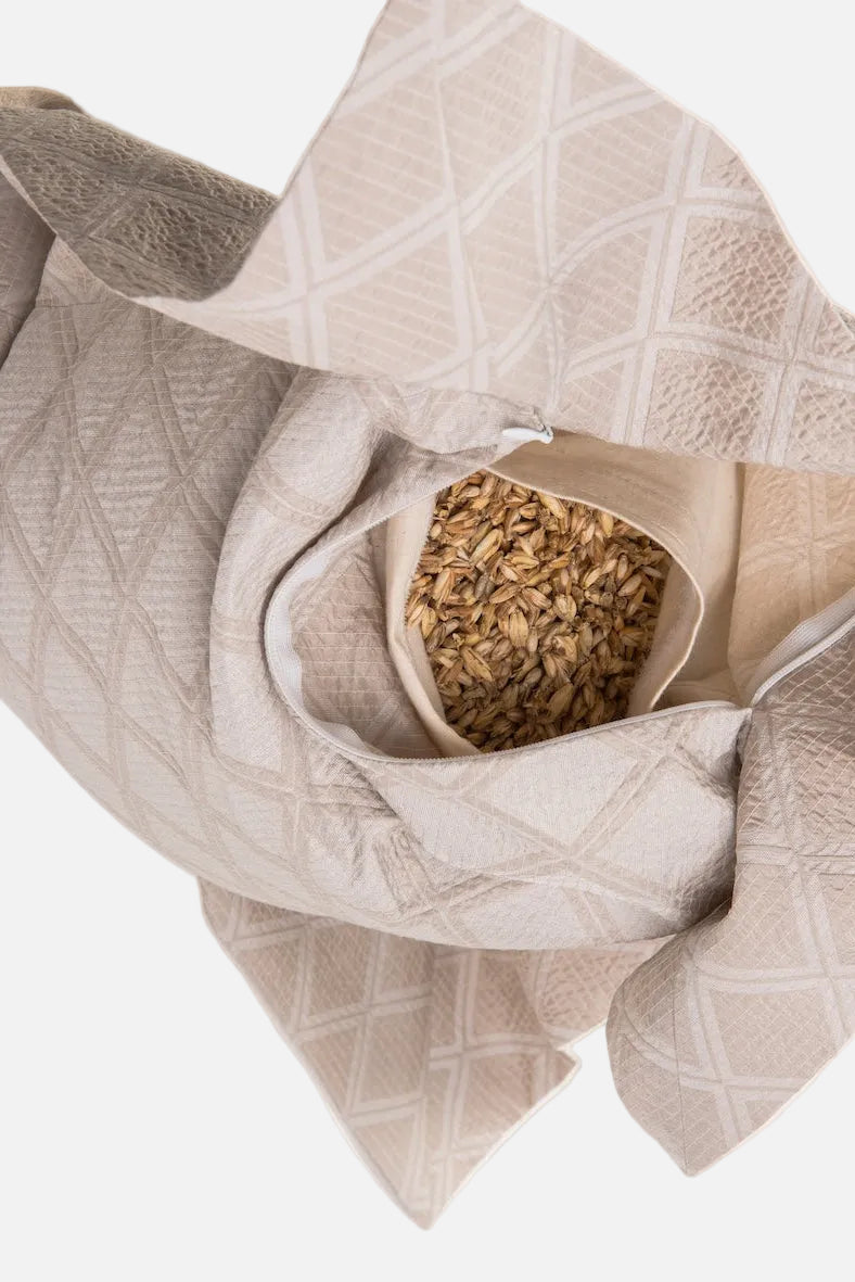 Irisfe Cushion