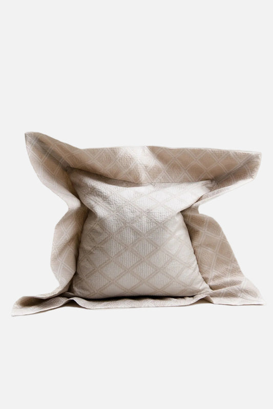 Irisfe Cushion